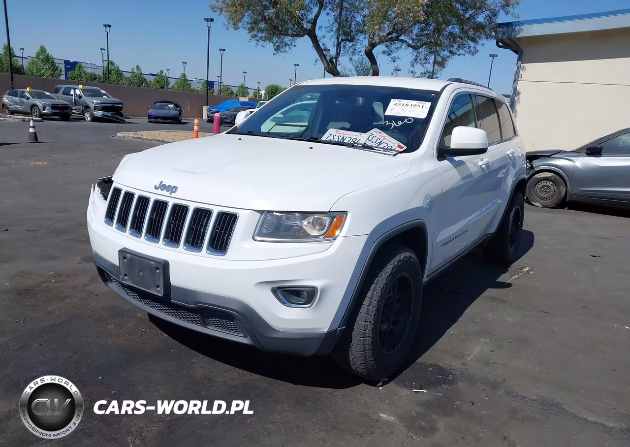 2016 Jeep Grand Cherokee Laredo VIN:1C4RJEAG9GC482571 - 2