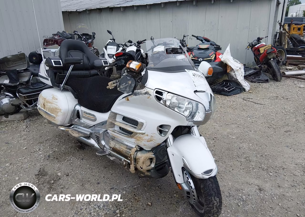 2004 Honda Gl1800