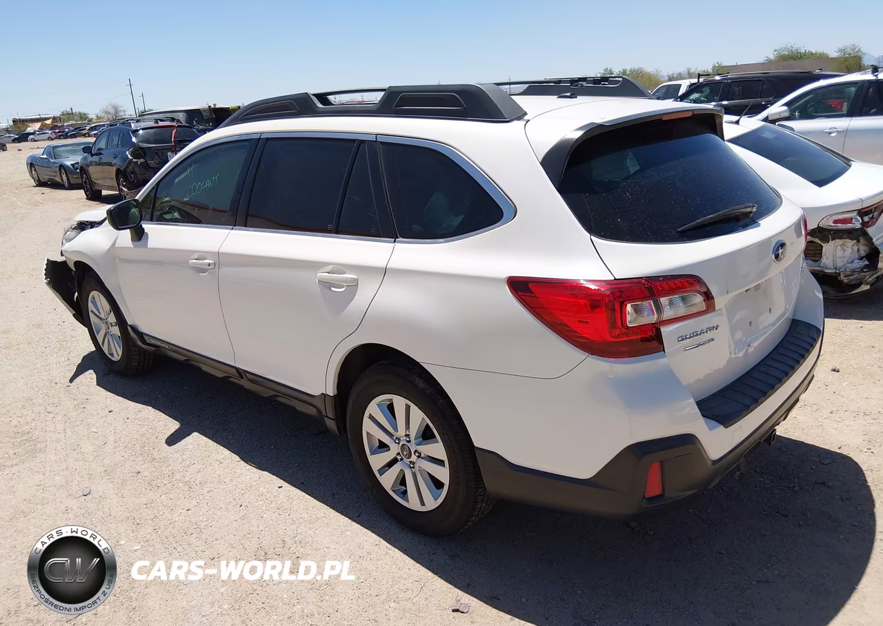 2019 Subaru Outback 2.5I VIN:4S4BSABC6K3210048 - 3