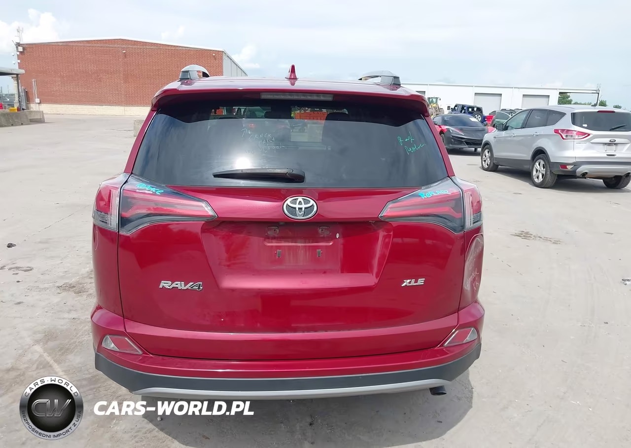 2018 Toyota Rav4 Xle VIN:2T3WFREV9JW470736 - 16
