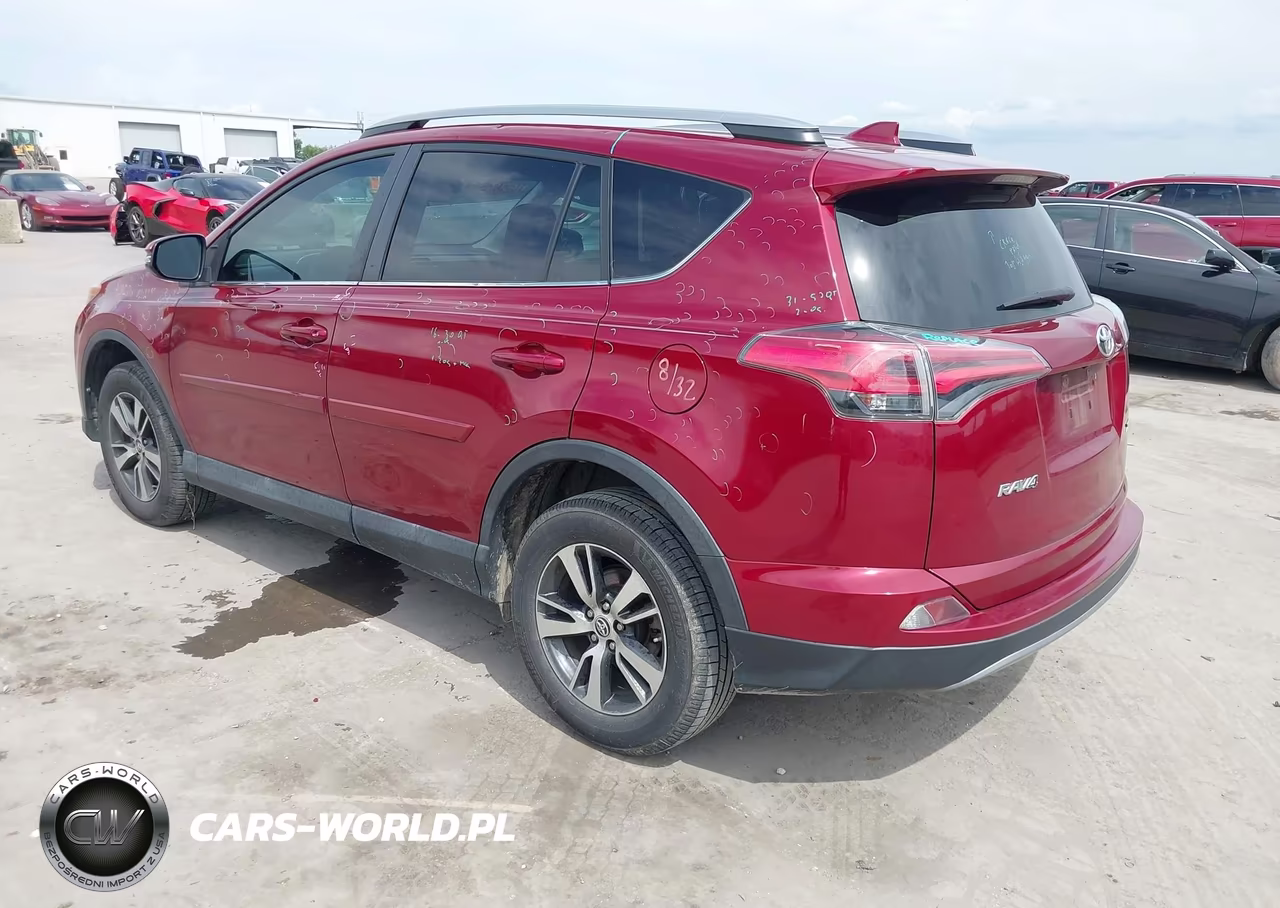 2018 Toyota Rav4 Xle VIN:2T3WFREV9JW470736 - 3