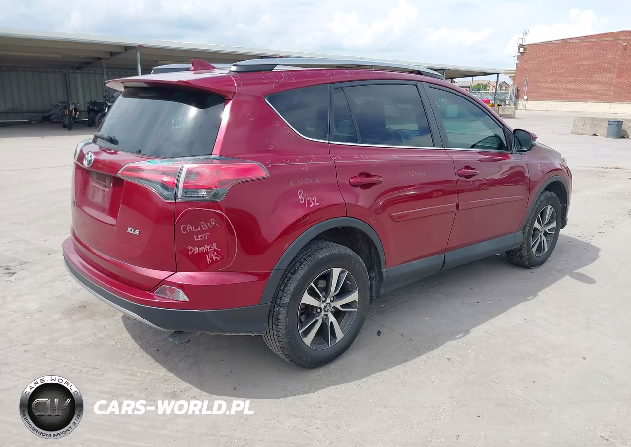 2018 Toyota Rav4 Xle VIN:2T3WFREV9JW470736 - 4