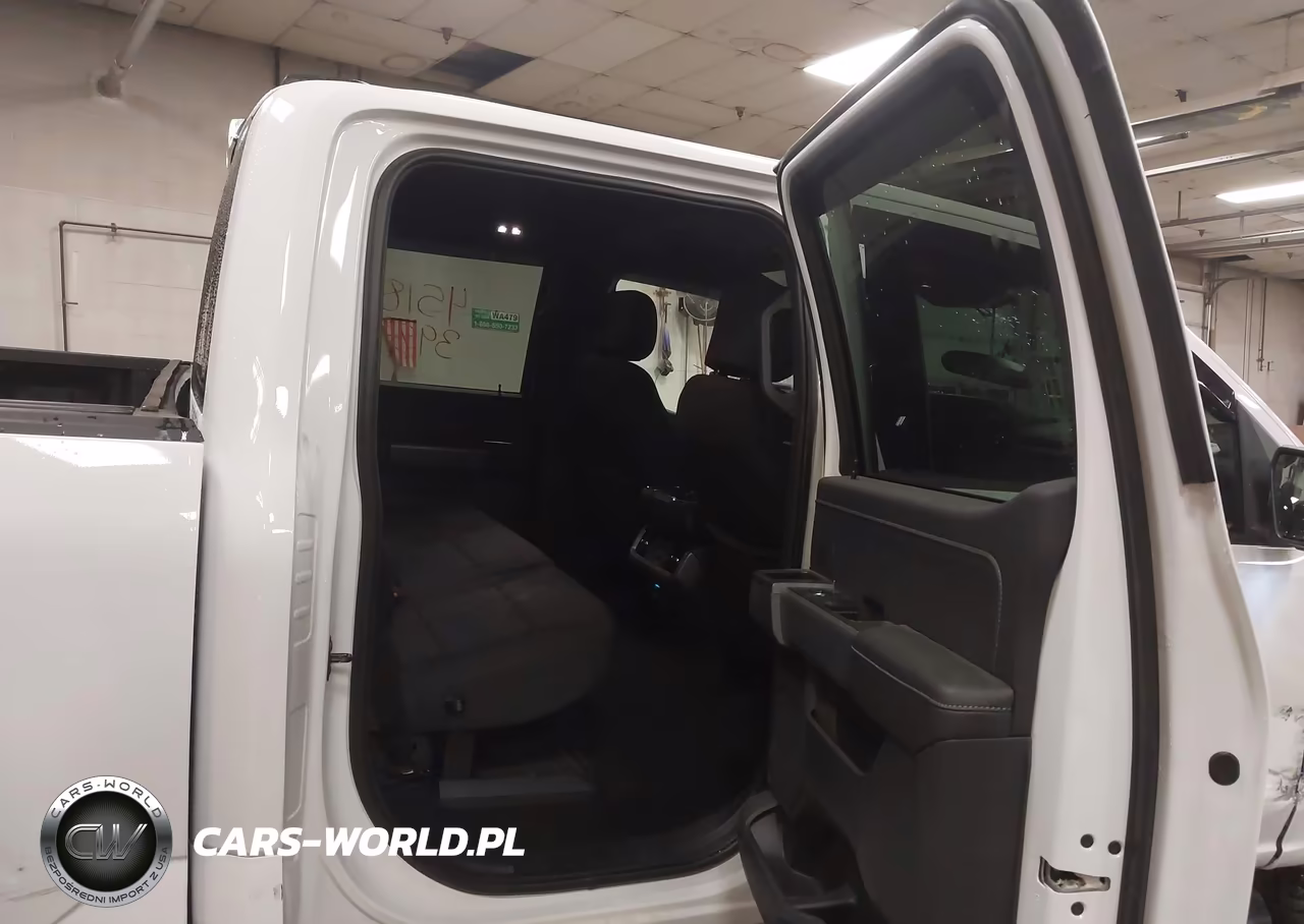 2025 Ford F-150 Xlt VIN:1FTFW3L55SKE63910 - 8