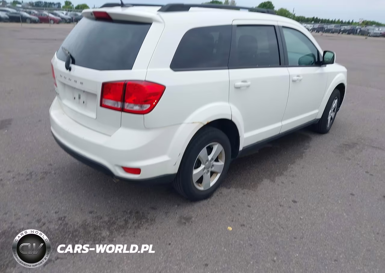 2011 Dodge Journey Mainstreet VIN:3D4PH1FG7BT568112 - 4