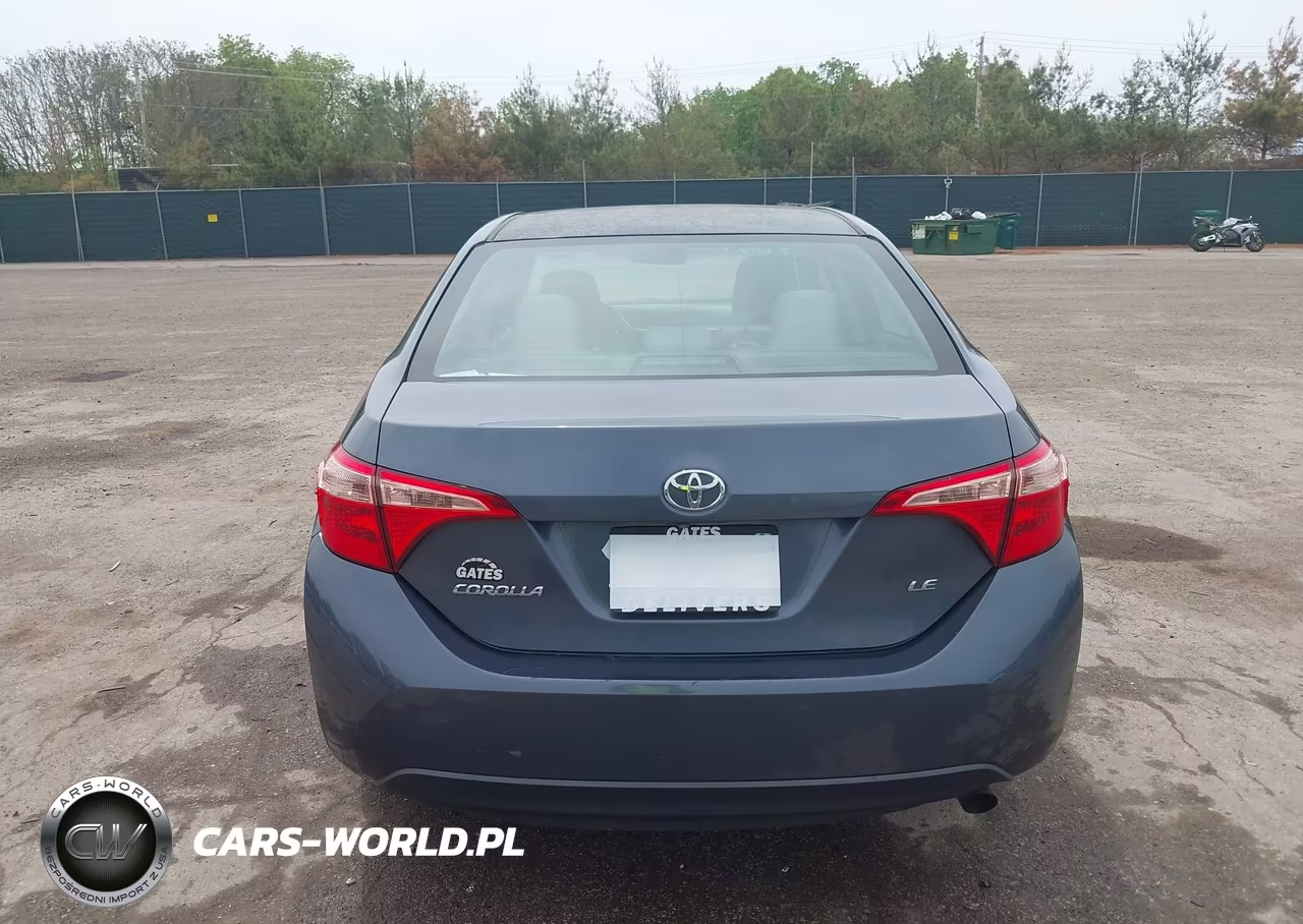 2017 Toyota Corolla Le VIN:5YFBURHE0HP660963 - 17