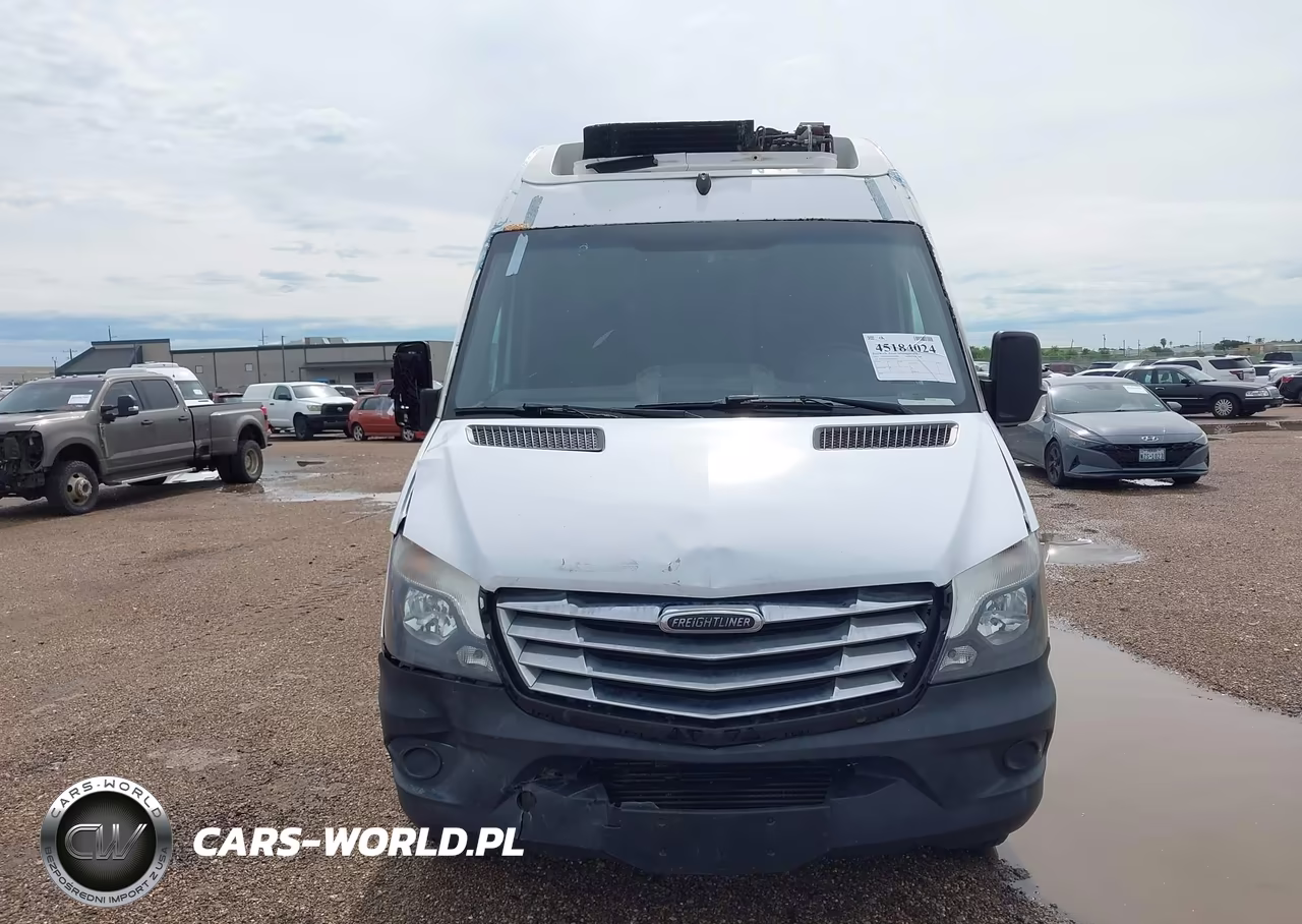 2017 Freightliner Sprinter 3500 Standard Roof V6 VIN:WDYPF0CD4HP386537 - 13