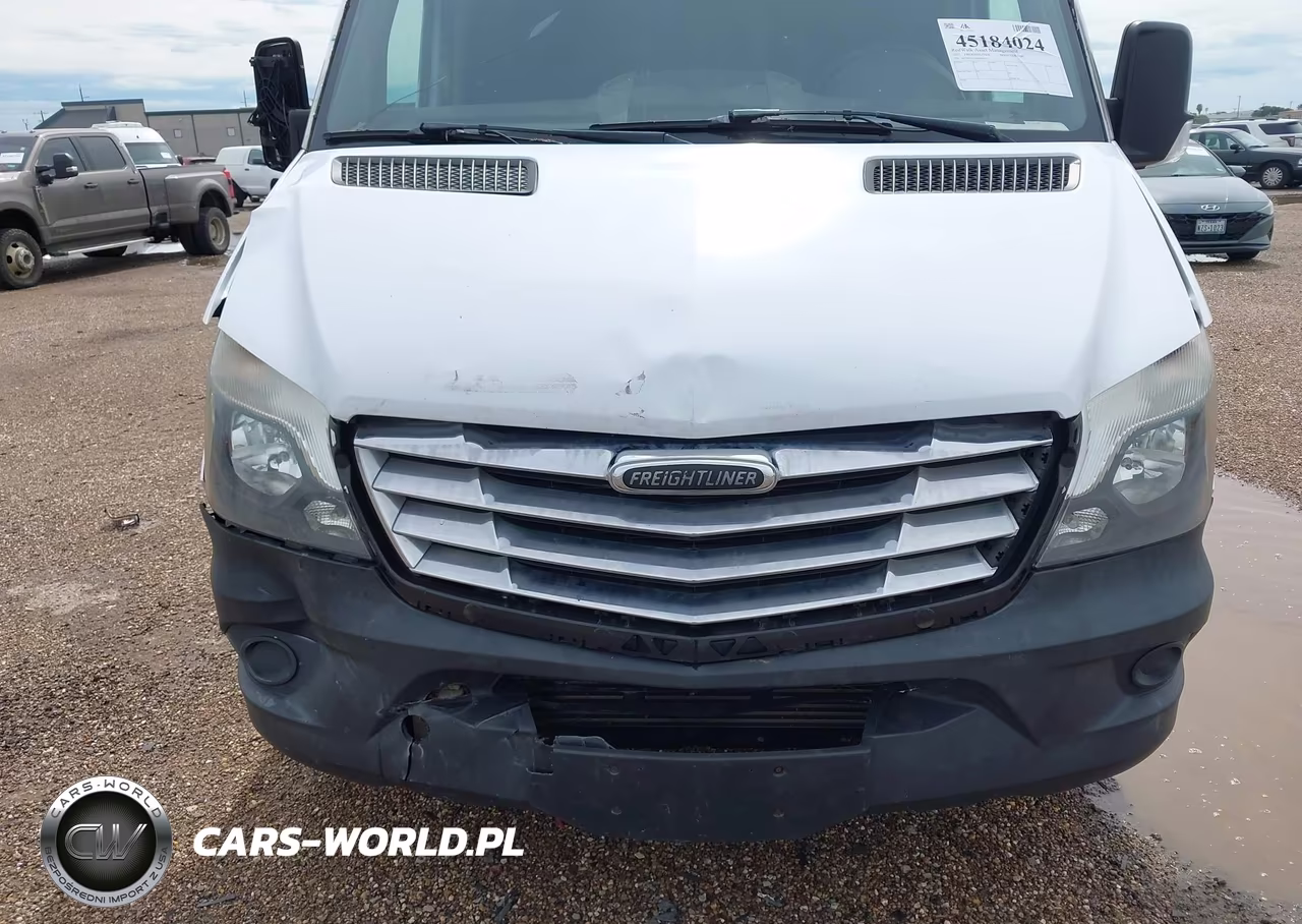 2017 Freightliner Sprinter 3500 Standard Roof V6 VIN:WDYPF0CD4HP386537 - 6