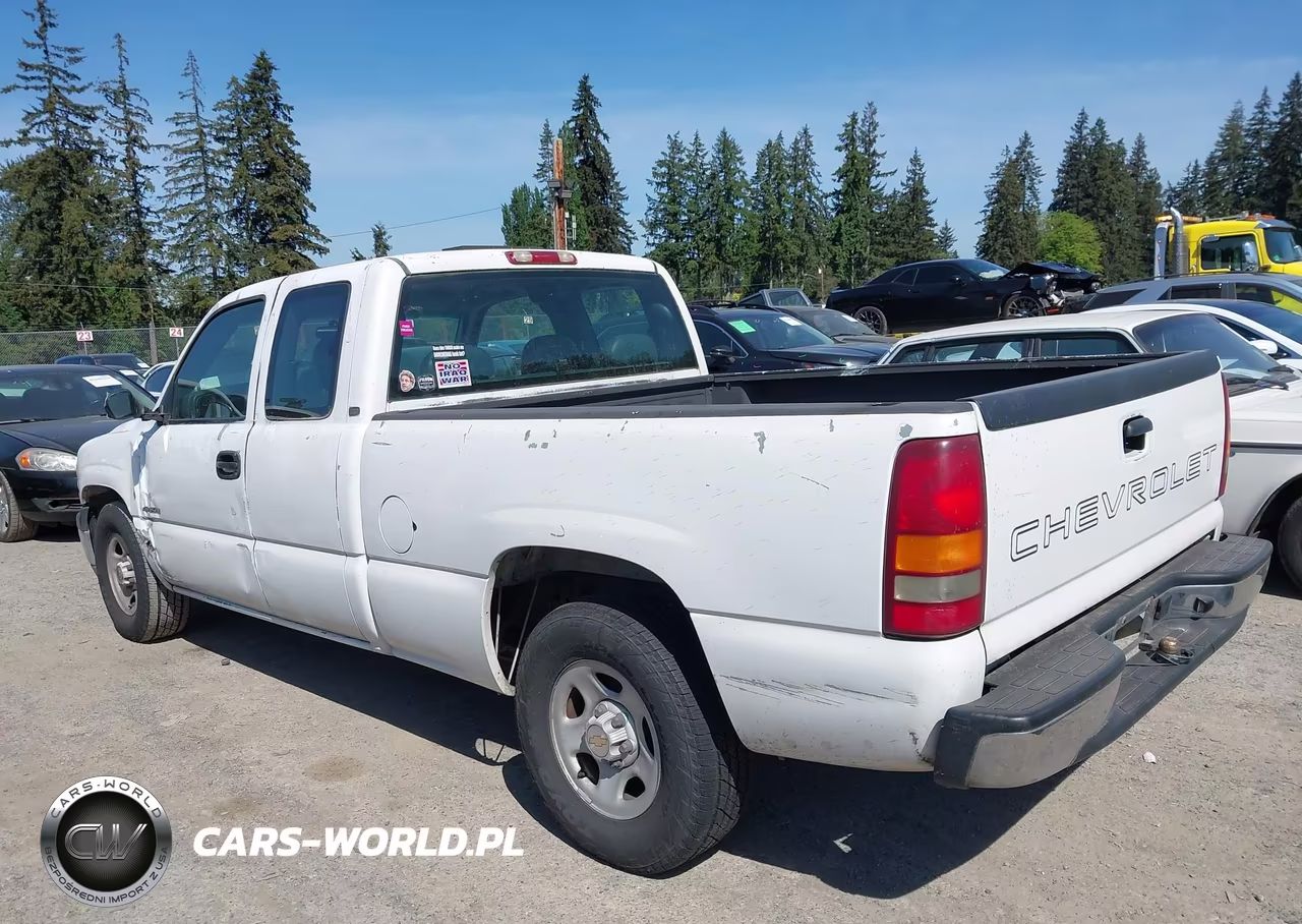 2002 Chevrolet Silverado 1500 VIN:2GCEC19V121293982 - 3