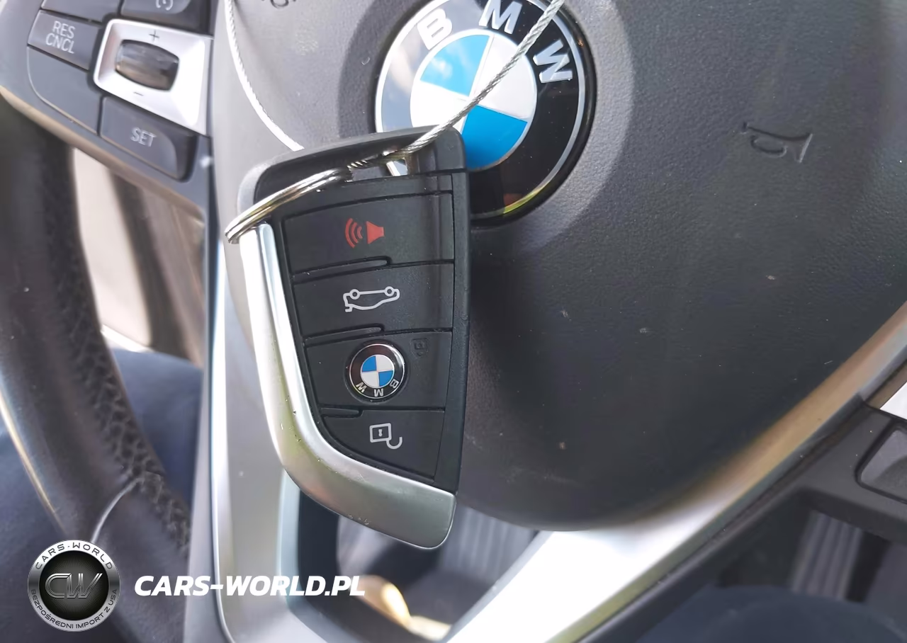 2018 BMW X3 xDrive30I VIN:5UXTR9C51JLD63908 - 11