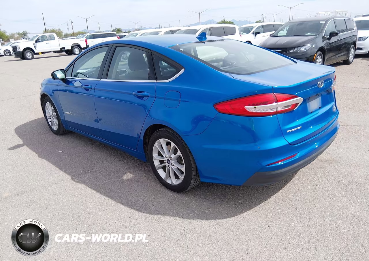2019 Ford Fusion Hybrid Se VIN:3FA6P0LU4KR149511 - 3