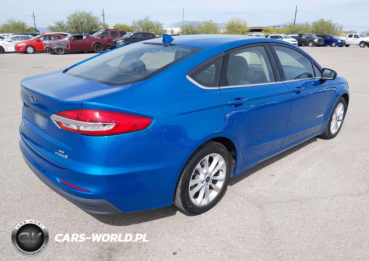 2019 Ford Fusion Hybrid Se VIN:3FA6P0LU4KR149511 - 4