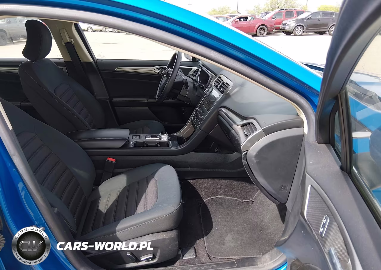 2019 Ford Fusion Hybrid Se VIN:3FA6P0LU4KR149511 - 5