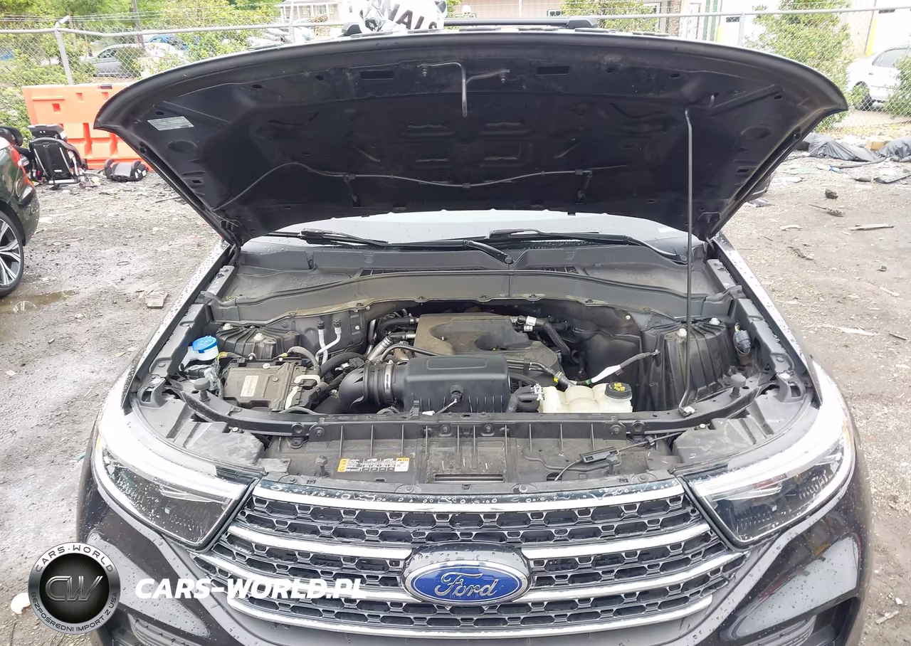 2020 Ford Explorer Xlt VIN:1FMSK8DH0LGC73108 - 10
