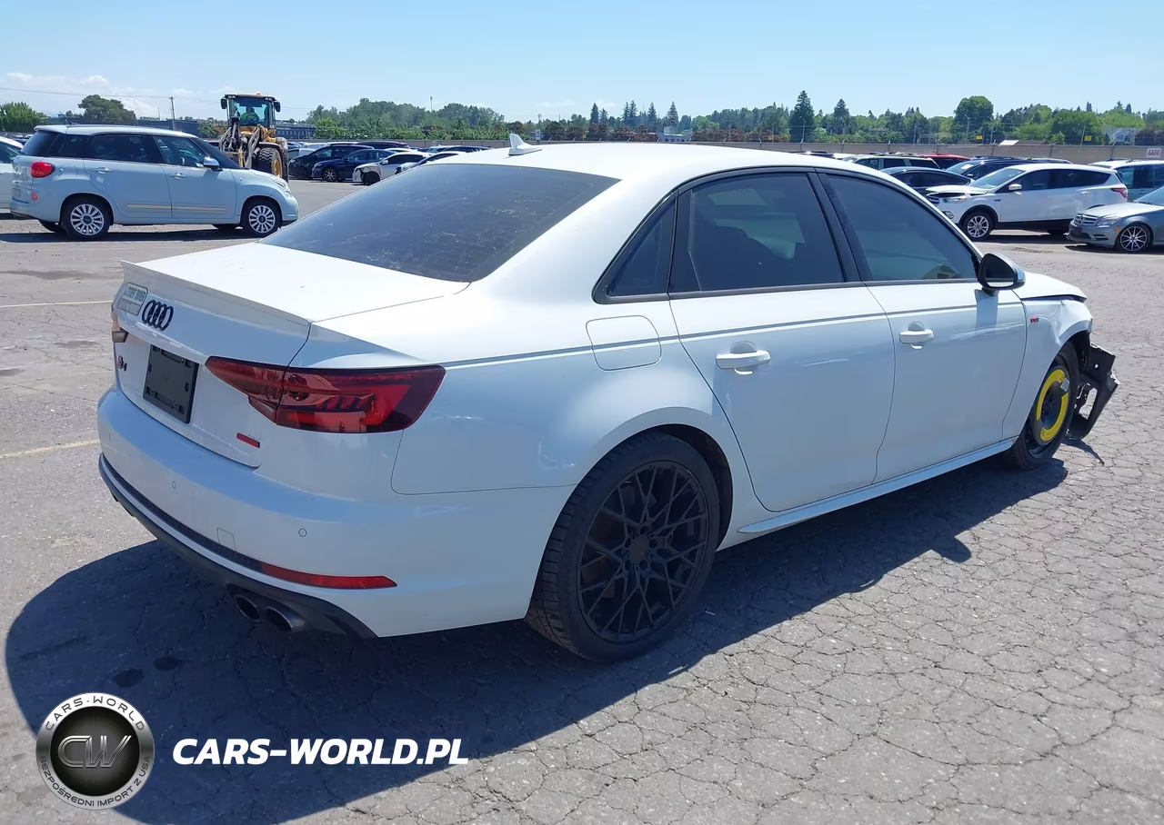 2018 Audi S4 3.0T Premium Plus VIN:WAUB4AF4XJA061698 - 4