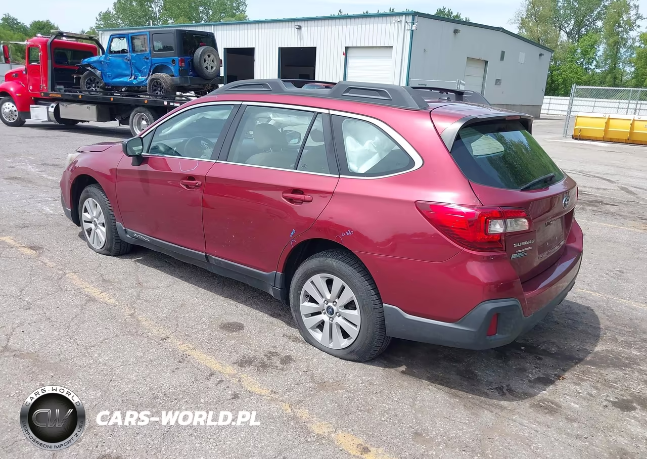 2019 Subaru Outback 2.5I VIN:4S4BSABC5K3207352 - 3