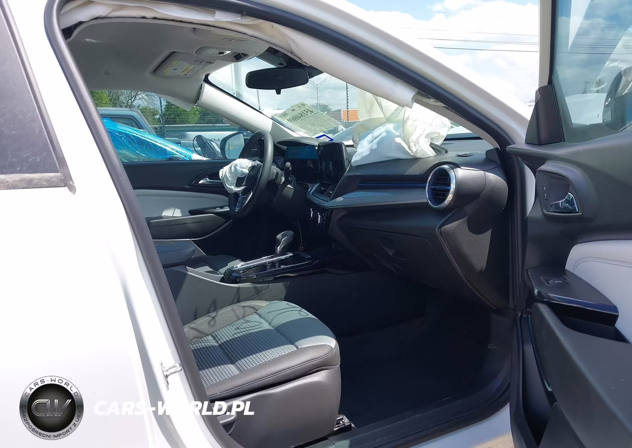 2026 Chevrolet Trax Fwd Lt VIN:KL77LHEP2TC126435 - 5
