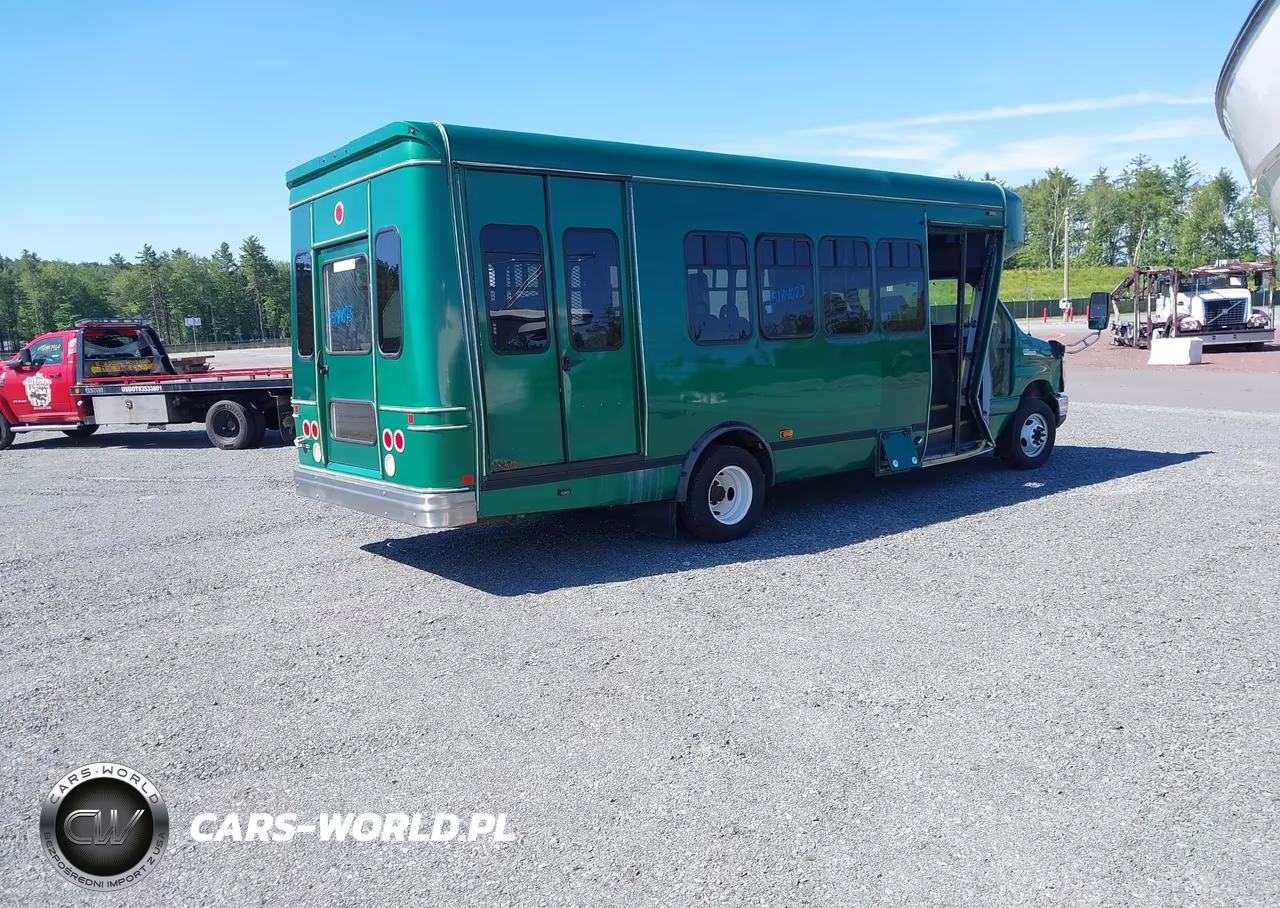 2016 Ford E-450 Cutaway VIN:1FDFE4FSXGDC10762 - 4