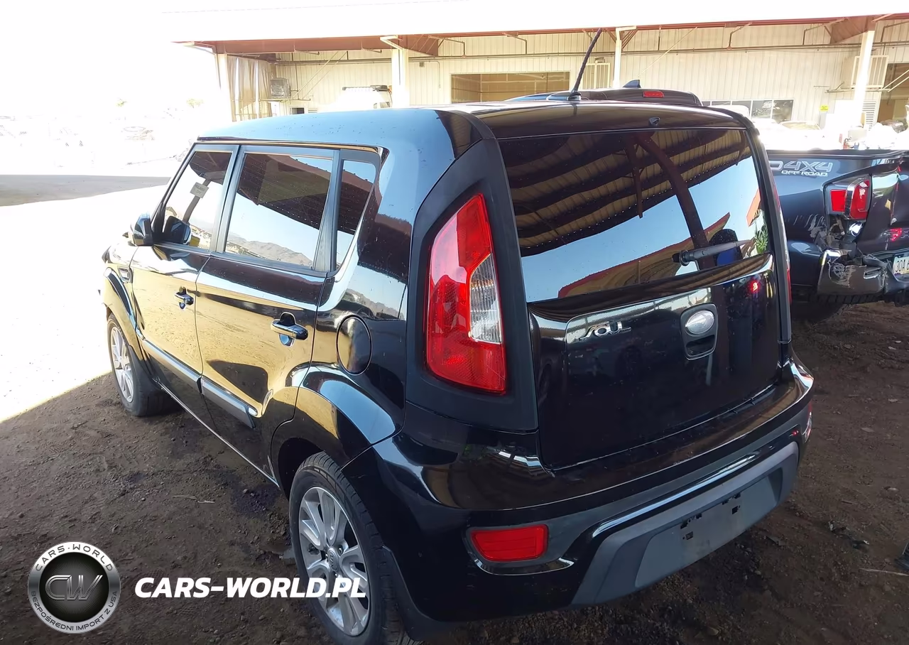 2013 Kia Soul VIN:KNDJT2A51D7612268 - 3