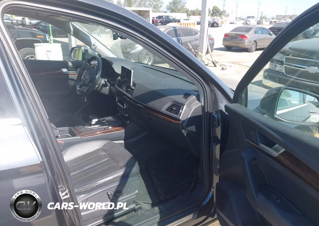 2018 Audi Q5 2.0T Premium-2.0T Tech Premium VIN:WA1BNAFY1J2008329 - 5