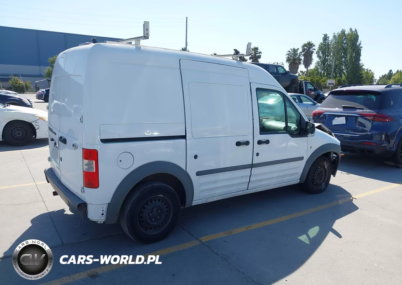 2010 Ford Transit Connect Xl VIN:NM0LS7AN5AT020056 - 4