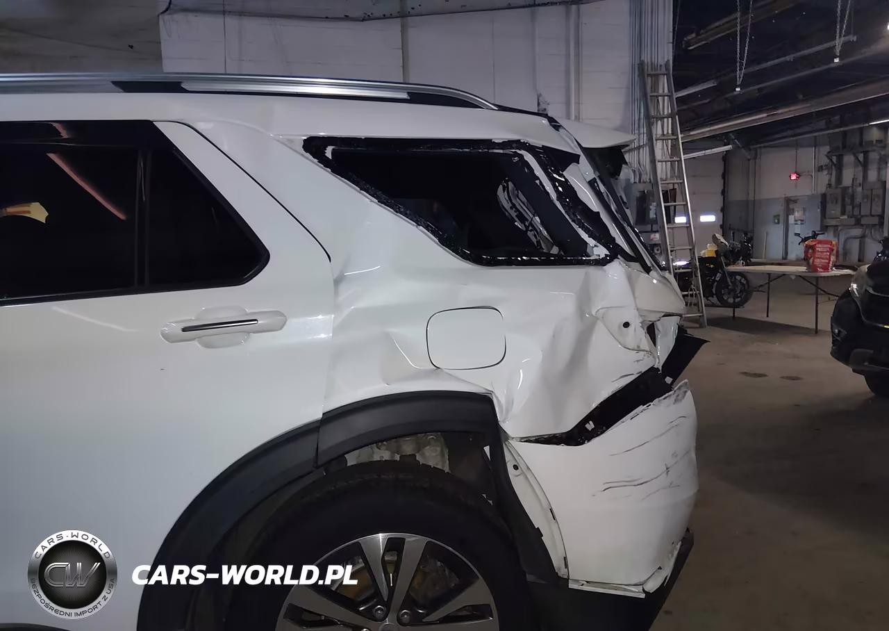 2020 Ford Explorer Platinum VIN:1FM5K8HC8LGA07136 - 6