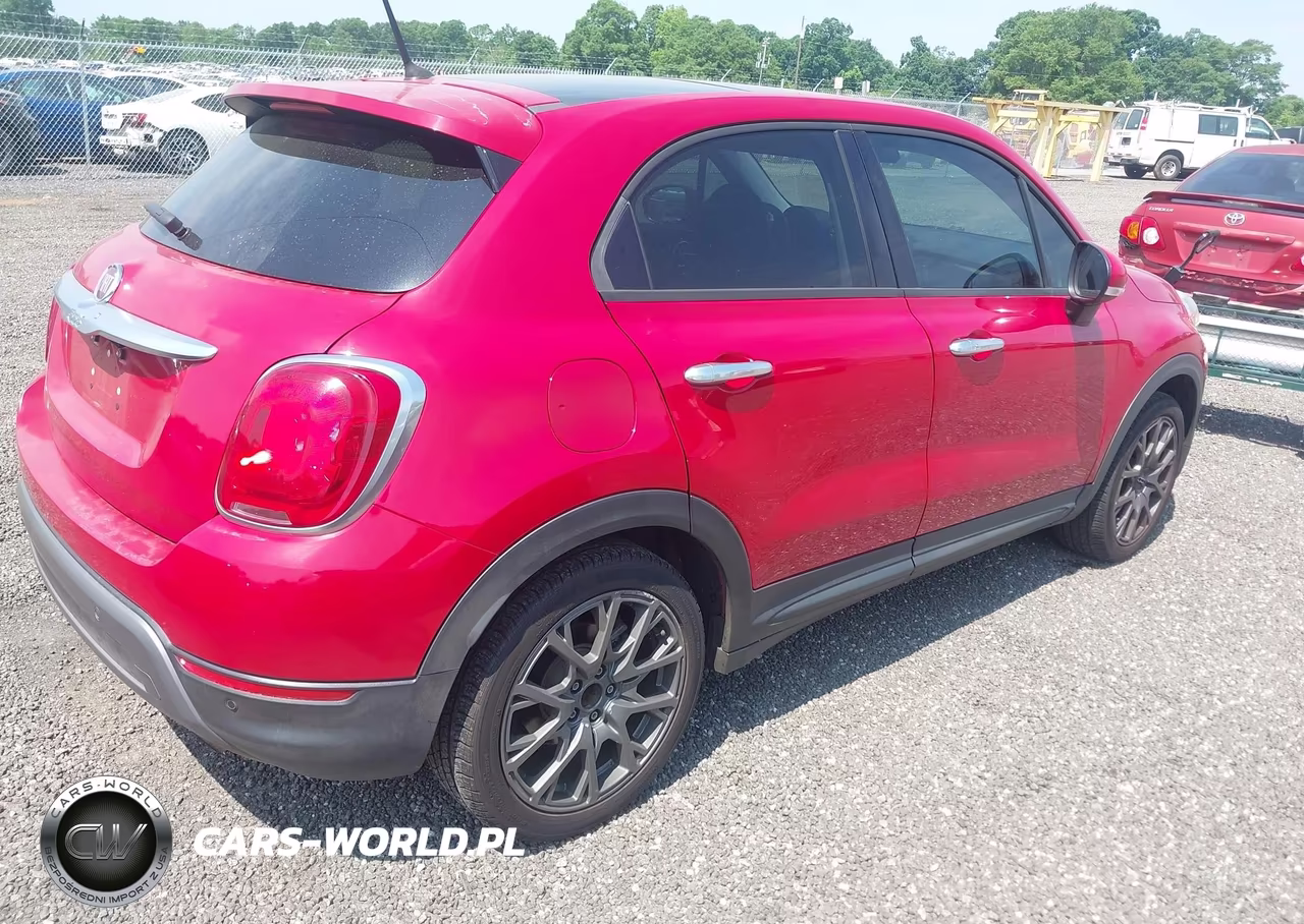 2016 Fiat 500X Trekking Plus VIN:ZFBCFXET4GP387339 - 4