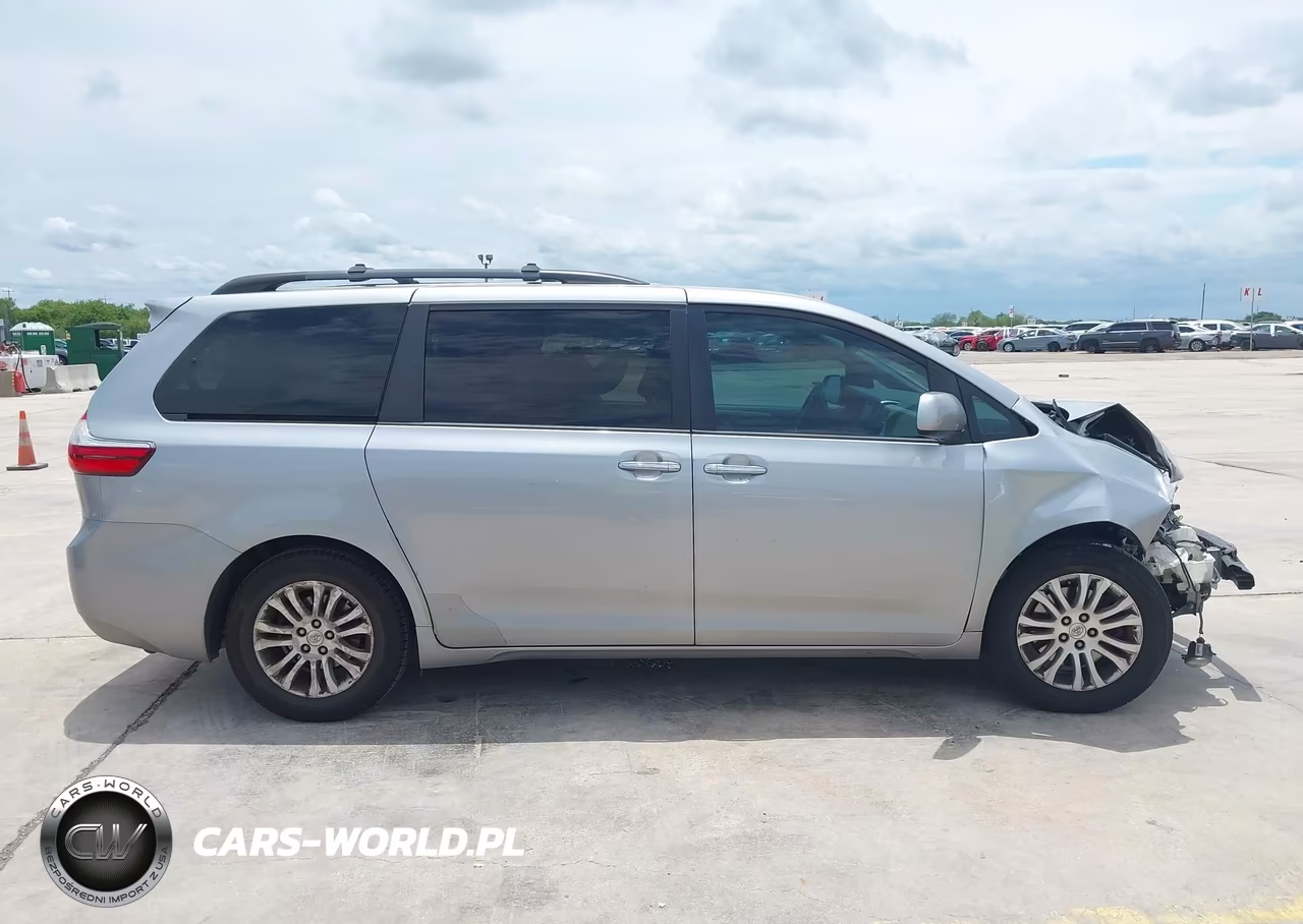2015 Toyota Sienna Xle 8 Passenger VIN:5TDYK3DC5FS573002 - 14