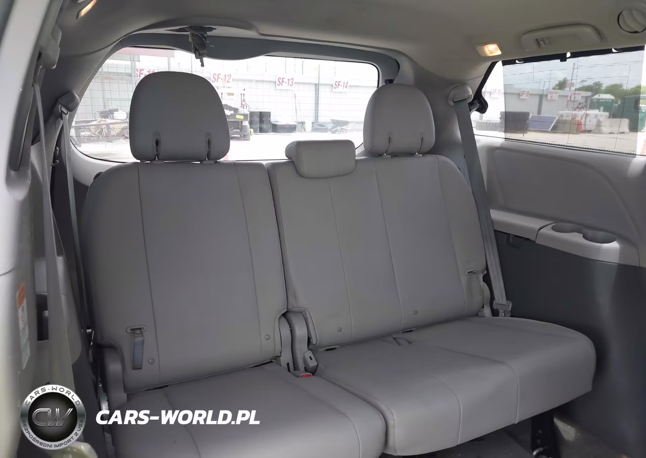 2015 Toyota Sienna Xle 8 Passenger VIN:5TDYK3DC5FS573002 - 18
