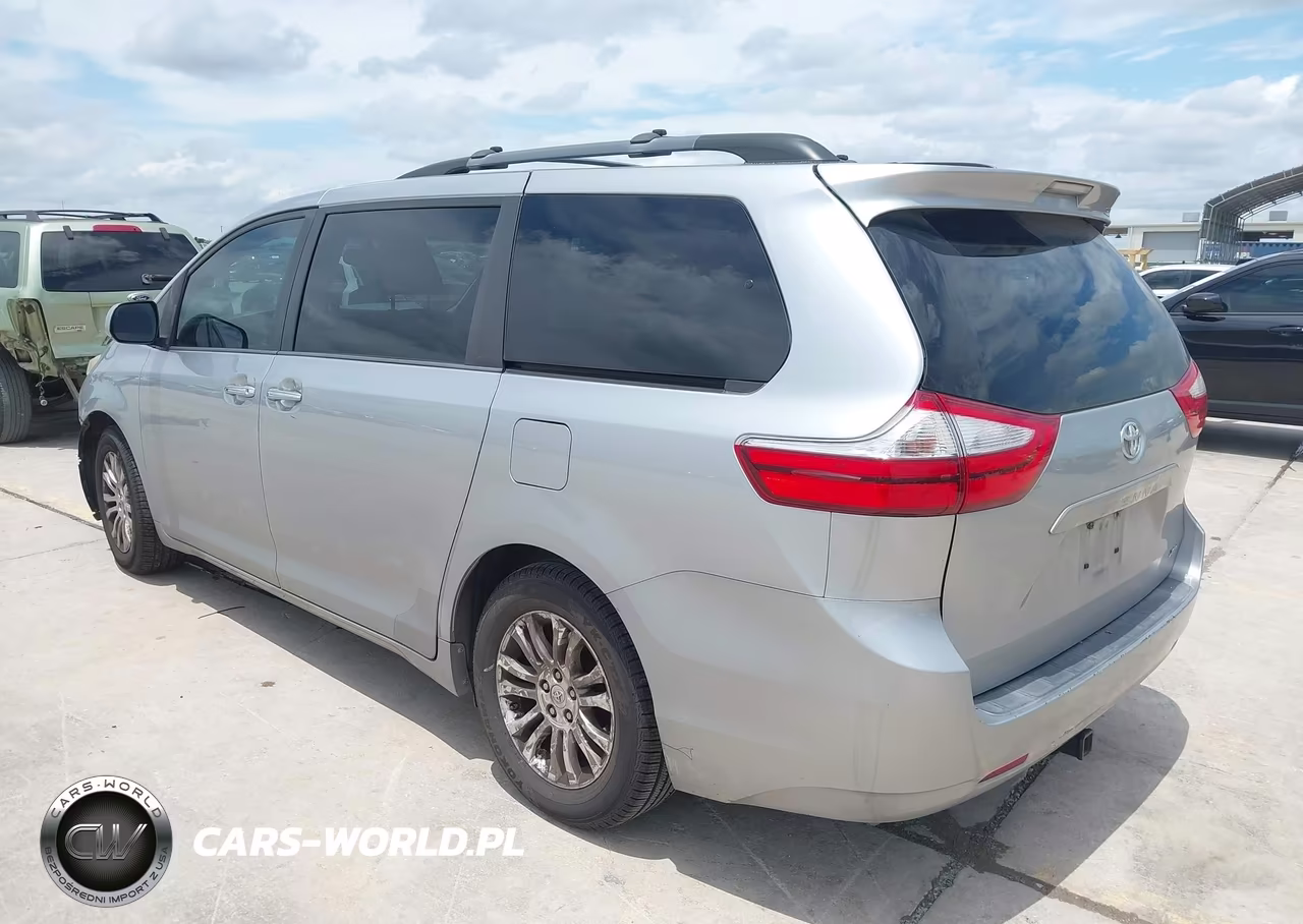 2015 Toyota Sienna Xle 8 Passenger VIN:5TDYK3DC5FS573002 - 3
