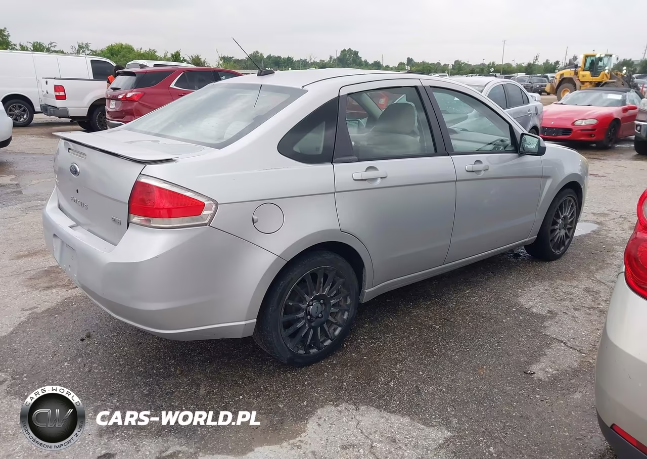 2009 Ford Focus Ses VIN:1FAHP36N79W102320 - 4