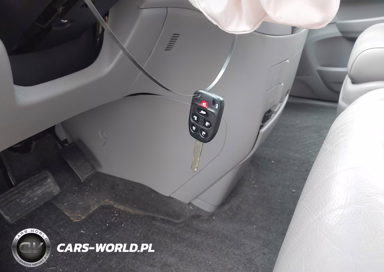 2012 Honda Odyssey Ex-L VIN:5FNRL5H62CB058976 - 11
