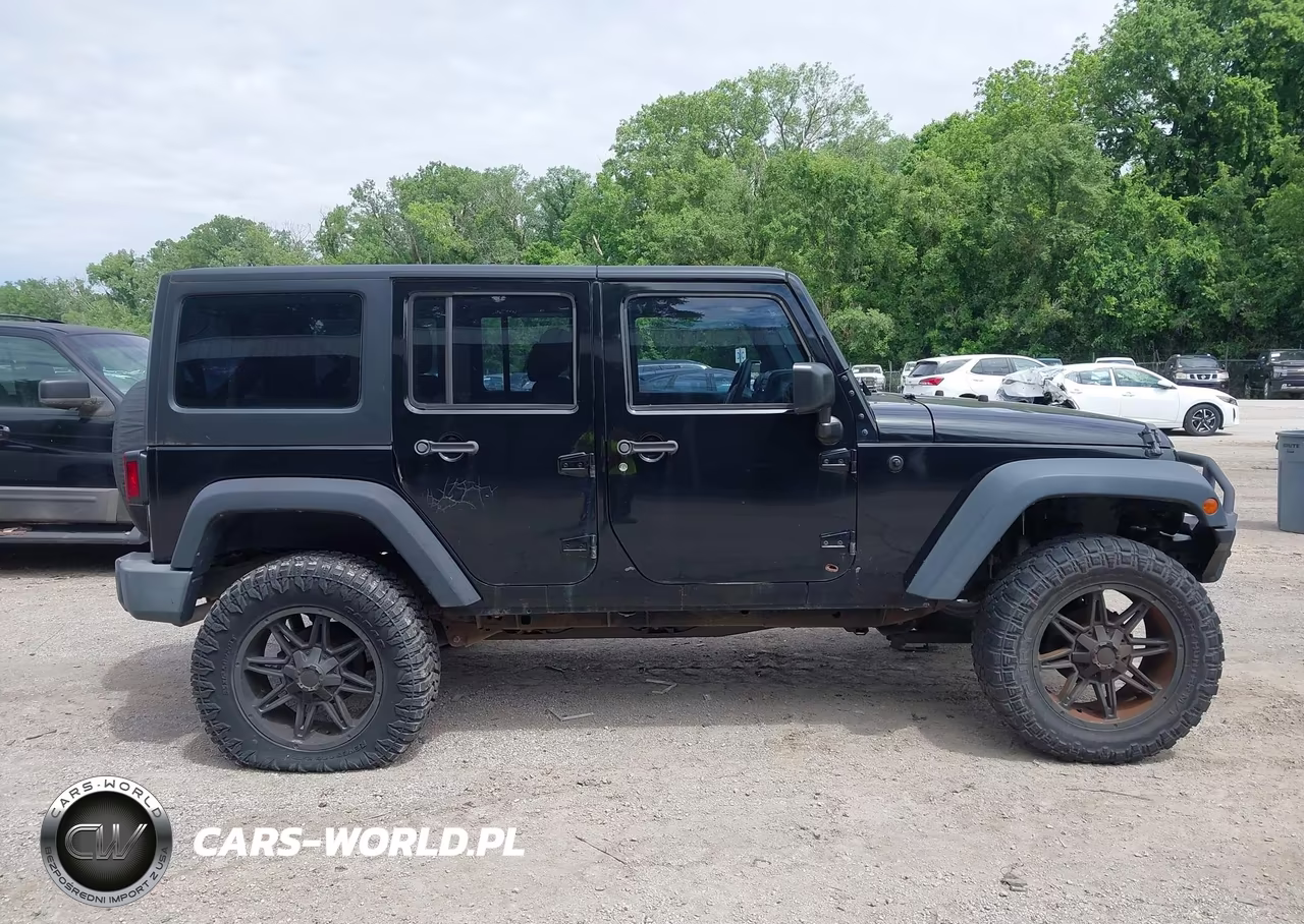 2016 Jeep Wrangler Unlimited Sport VIN:1C4BJWDG2GL133870 - 13