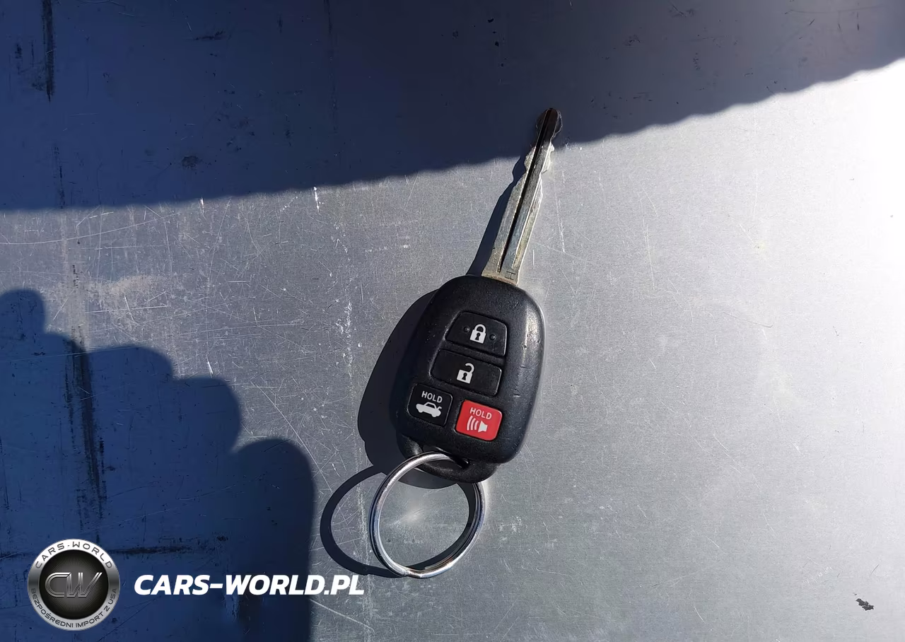 2017 Toyota Camry Se VIN:4T1BF1FK4HU351077 - 11