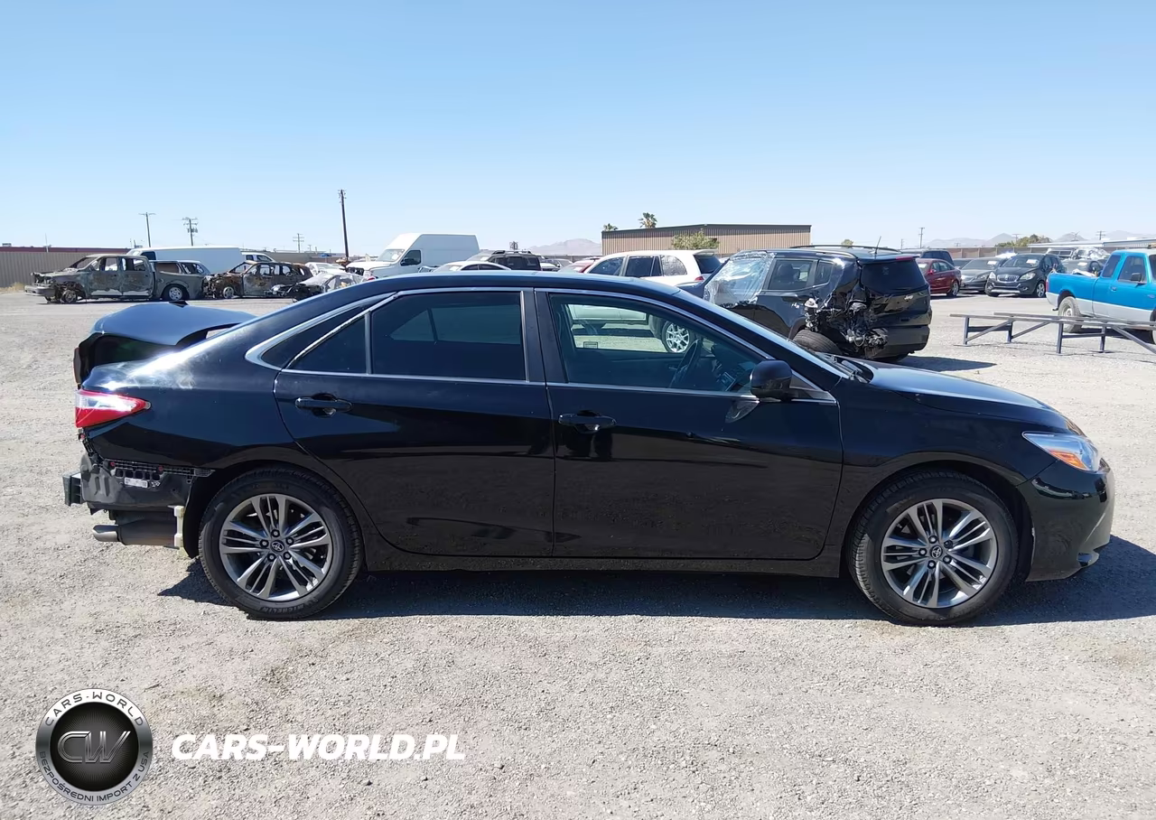 2017 Toyota Camry Se VIN:4T1BF1FK4HU351077 - 13