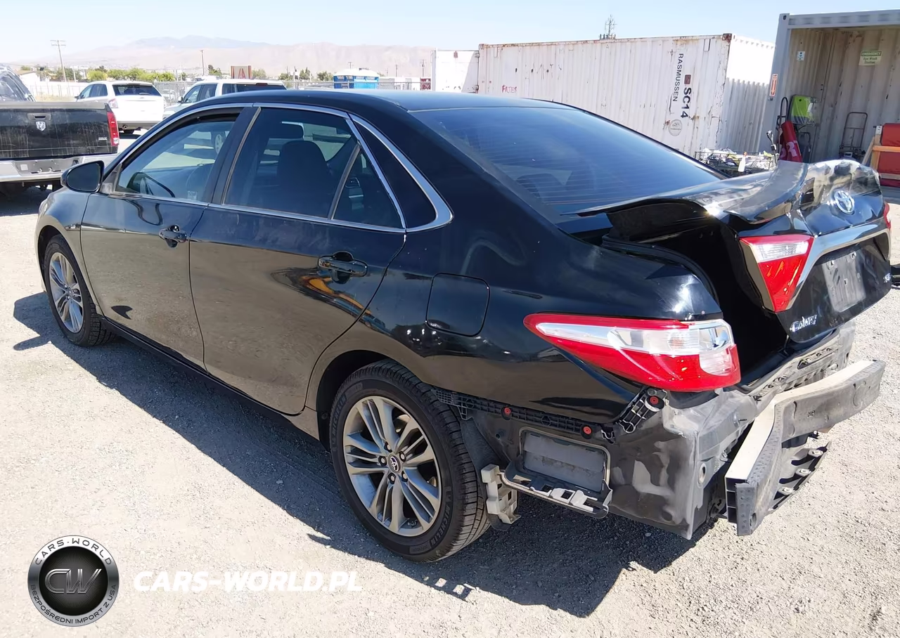 2017 Toyota Camry Se VIN:4T1BF1FK4HU351077 - 3