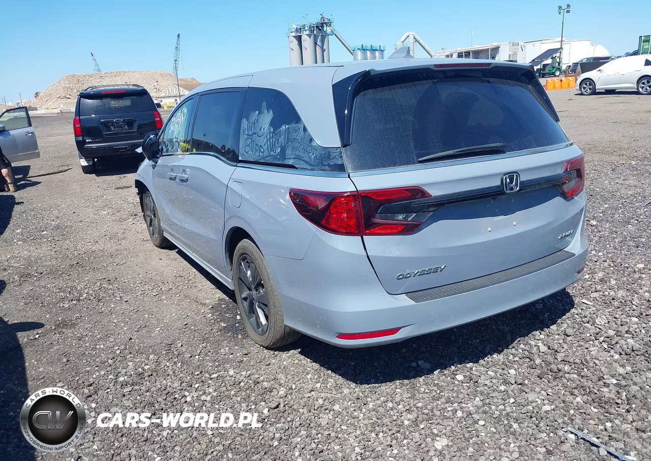 2024 Honda Odyssey Sport VIN:5FNRL6H79RB011452 - 3