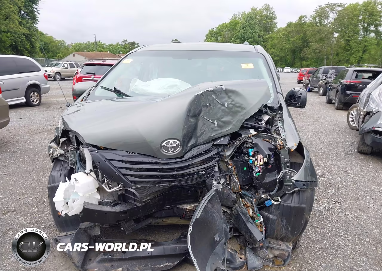 2013 Toyota Sienna Le V6 8 Passenger VIN:5TDKK3DC7DS381017 - 13