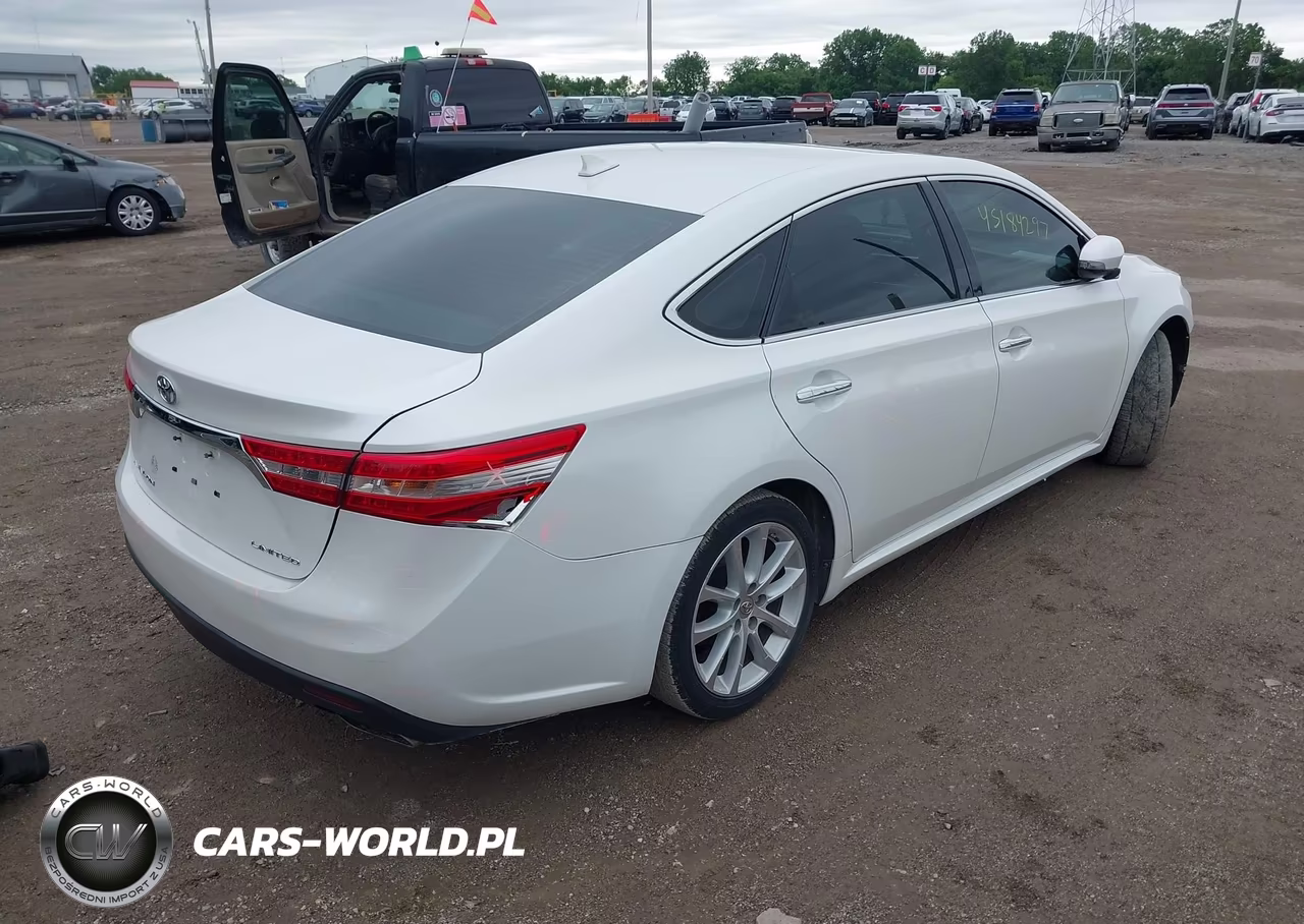 2013 Toyota Avalon Limited VIN:4T1BK1EB2DU074968 - 4