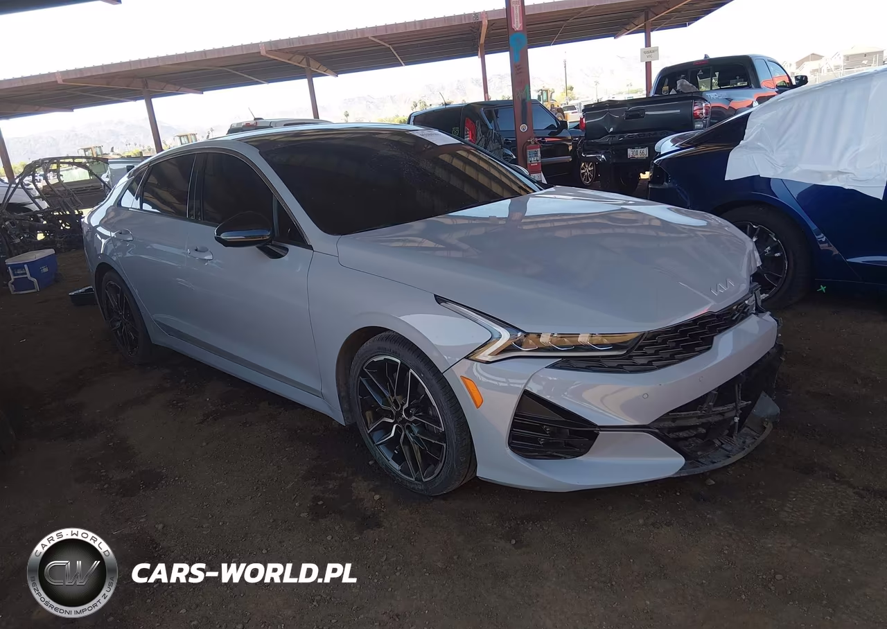 2024 Kia K5 Gt – zdjęcie 1 z 17