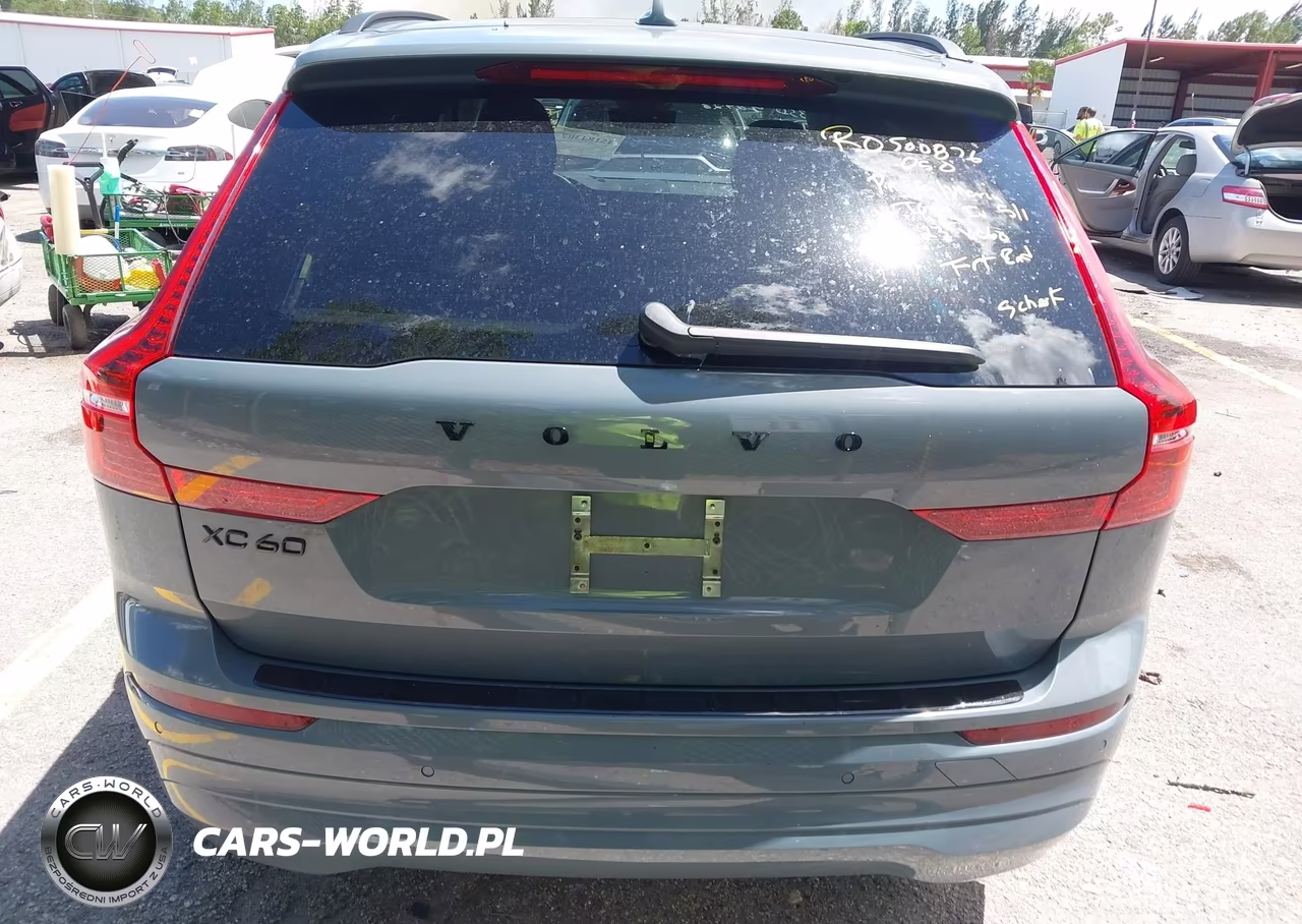 2023 Volvo Xc60 B5 Core VIN:YV4L12DK0P1254956 - 17