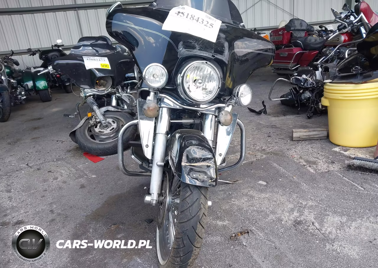 2006 Harley-Davidson Flhtcui VIN:1HD1FCW156Y655025 - 5