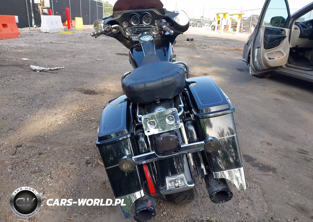 2006 Harley-Davidson Flhtcui VIN:1HD1FCW156Y655025 - 6