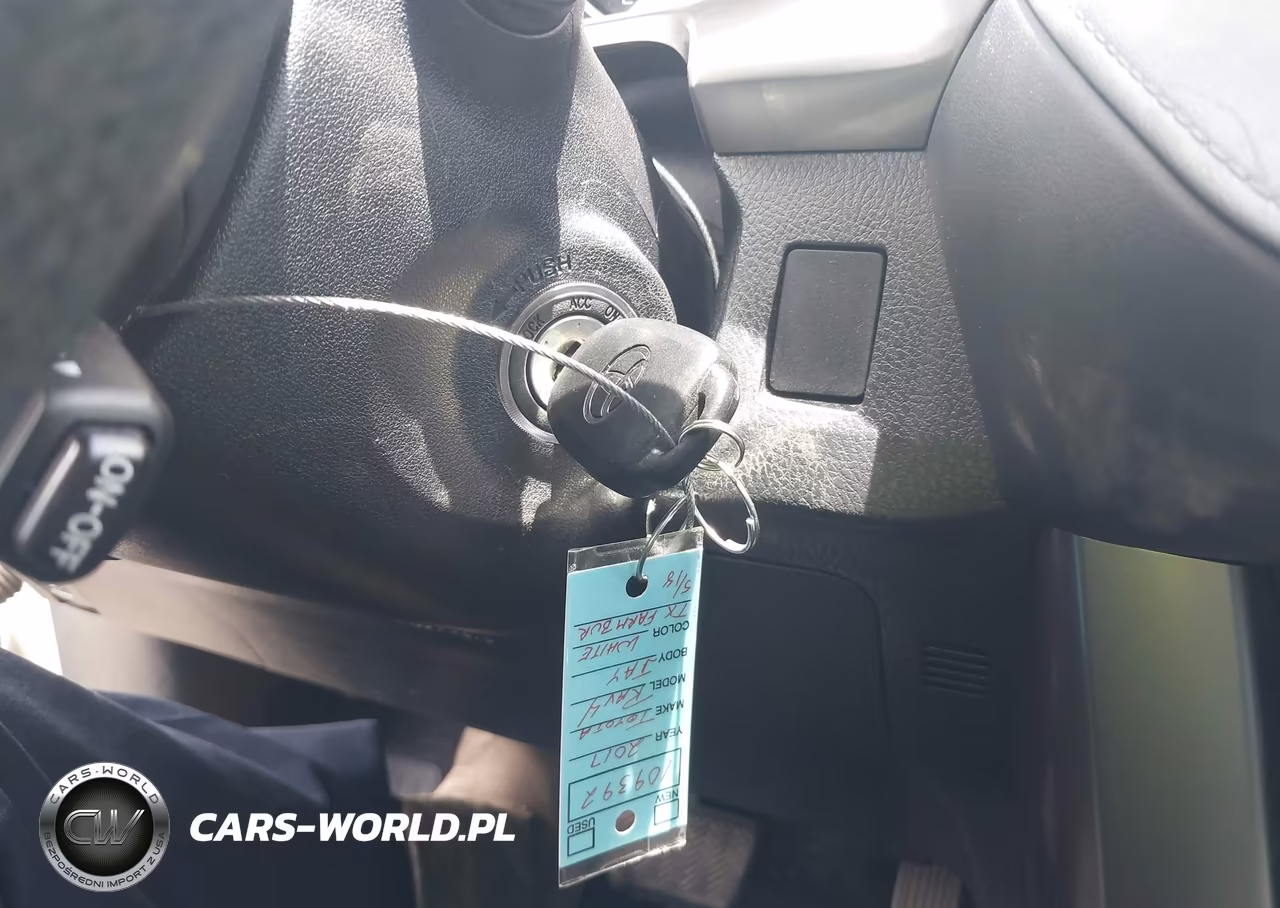 2017 Toyota Rav4 Le VIN:JTMZFREVXHJ108520 - 11