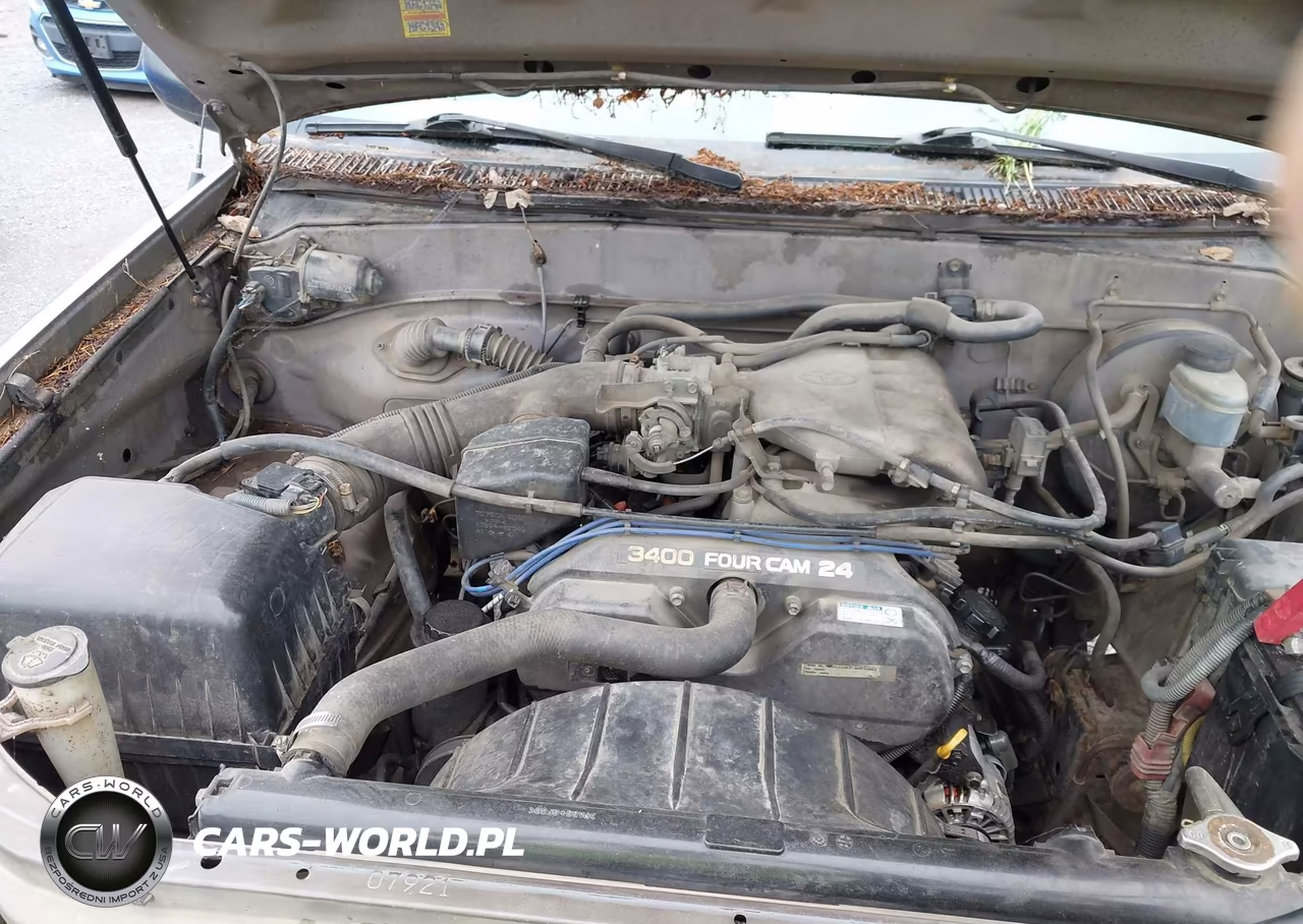 2000 Toyota Tundra VIN:5TBJN3219YS023890 - 10