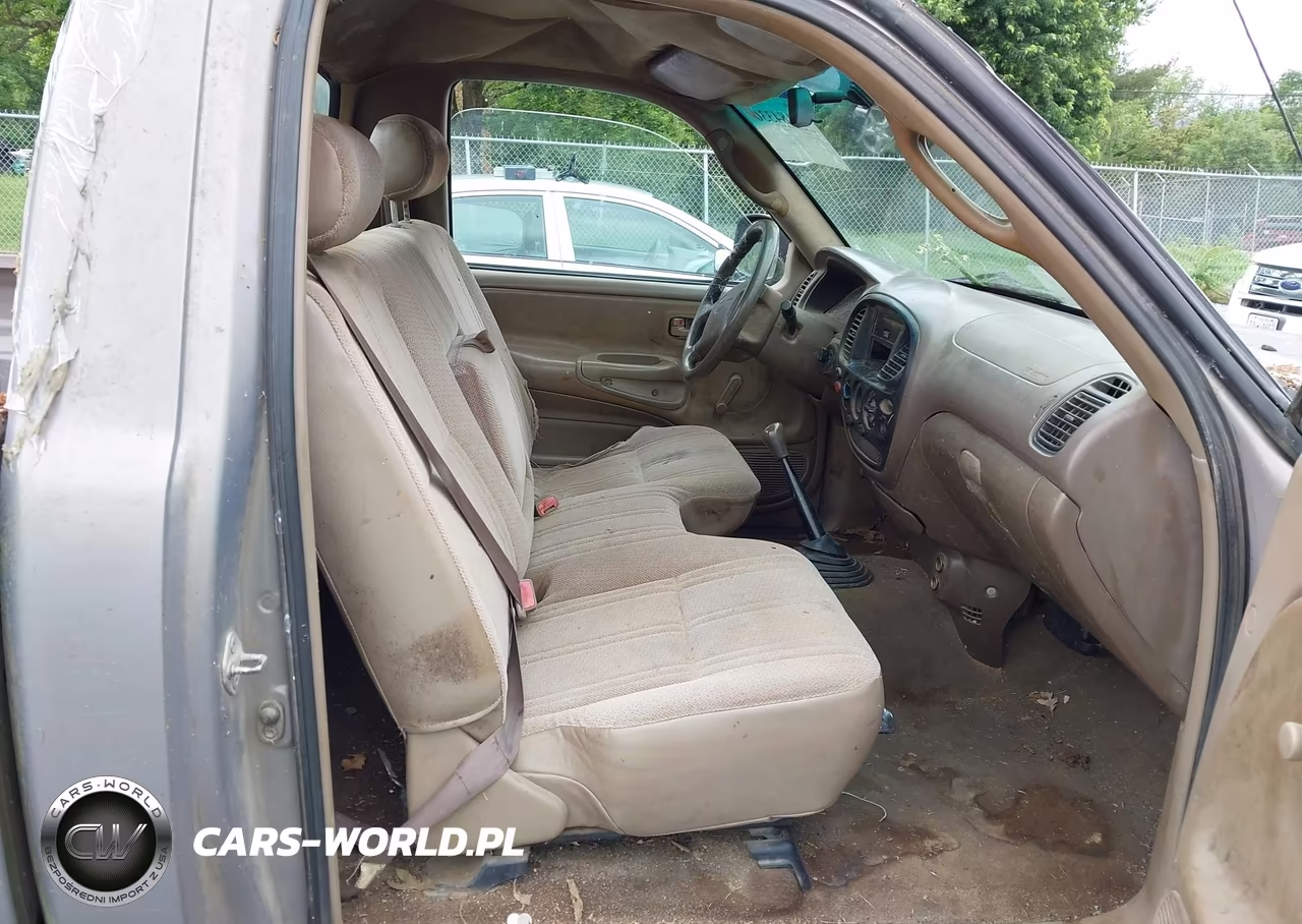 2000 Toyota Tundra VIN:5TBJN3219YS023890 - 5