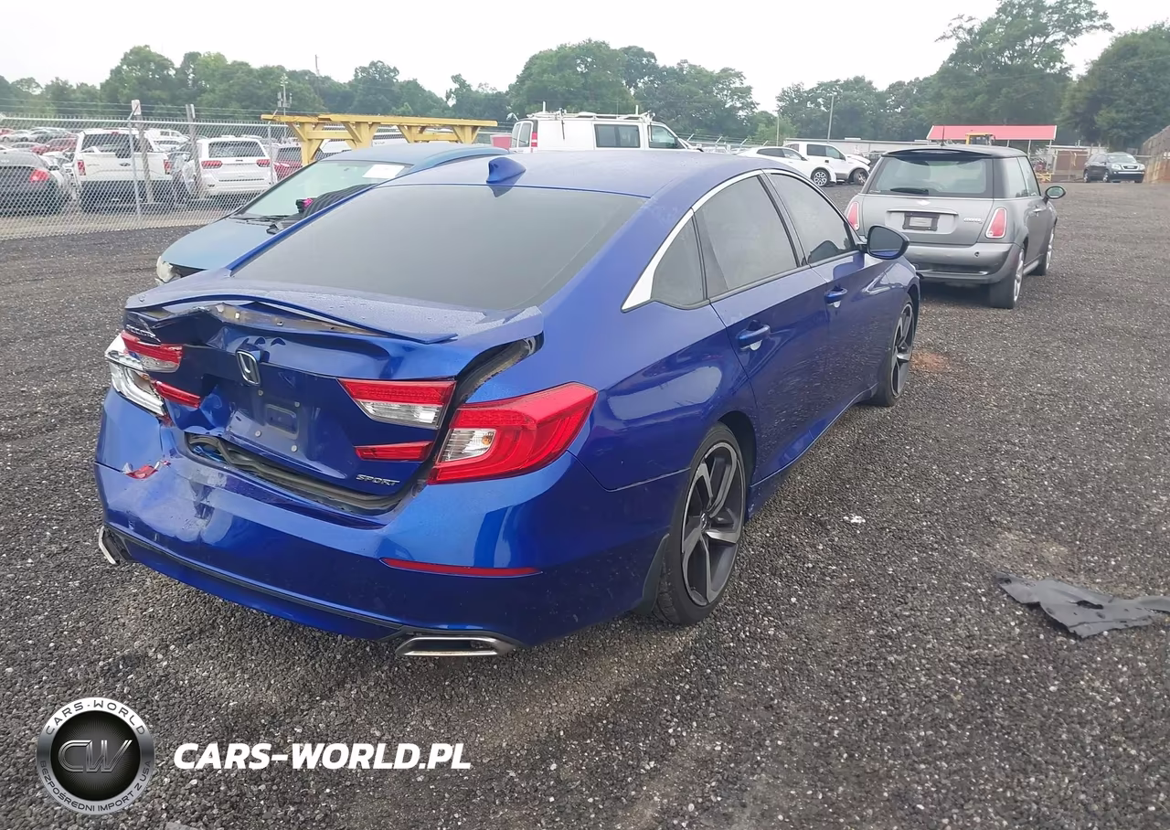 2018 Honda Accord Sport VIN:1HGCV1F32JA149464 - 4
