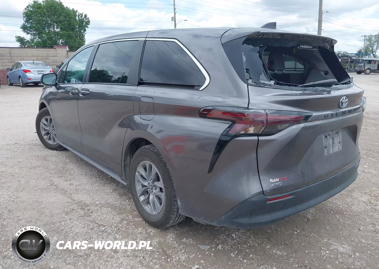 2024 Toyota Sienna Le VIN:5TDKSKFC1RS135014 - 3