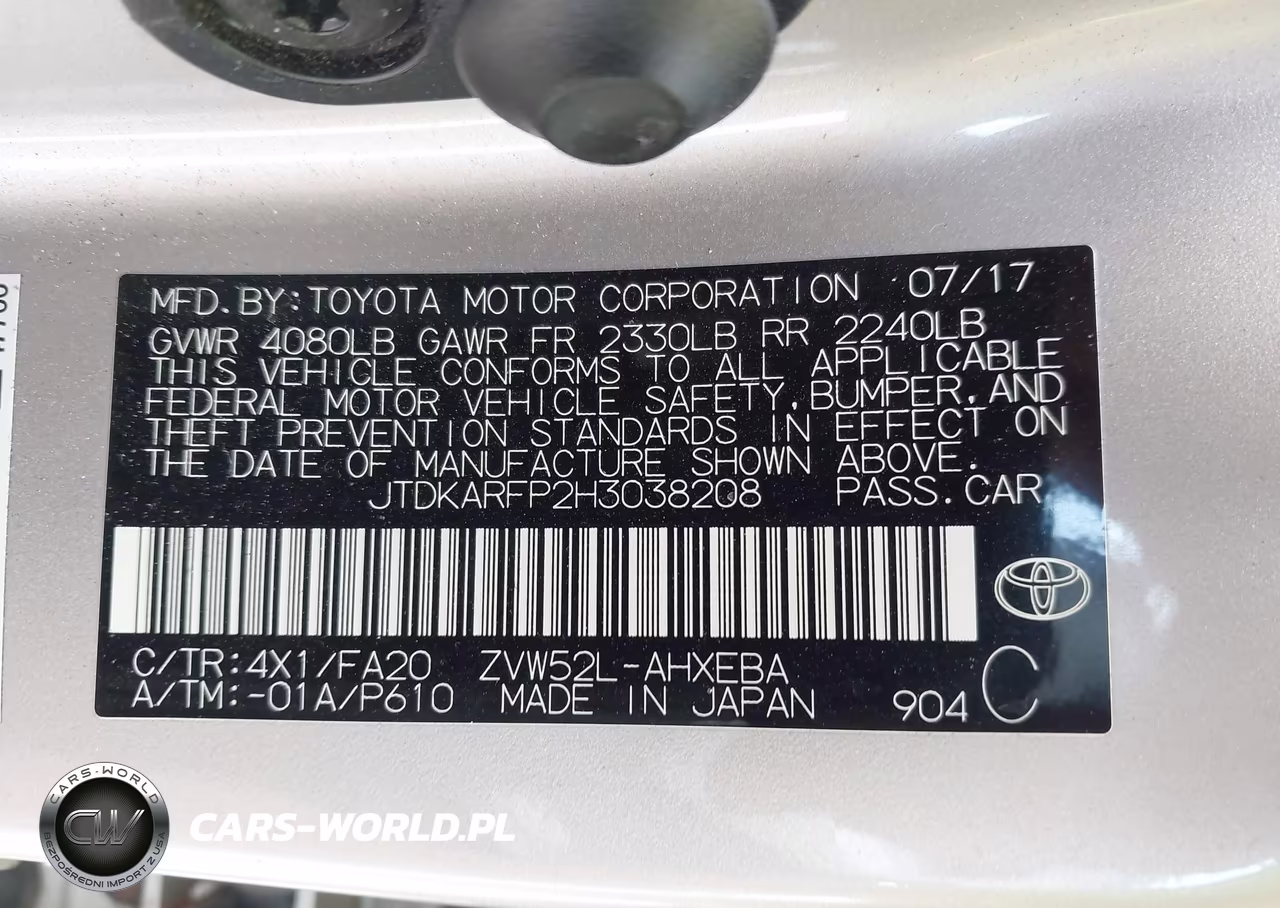 2017 Toyota Prius Prime Plus VIN:JTDKARFP2H3038208 - 9