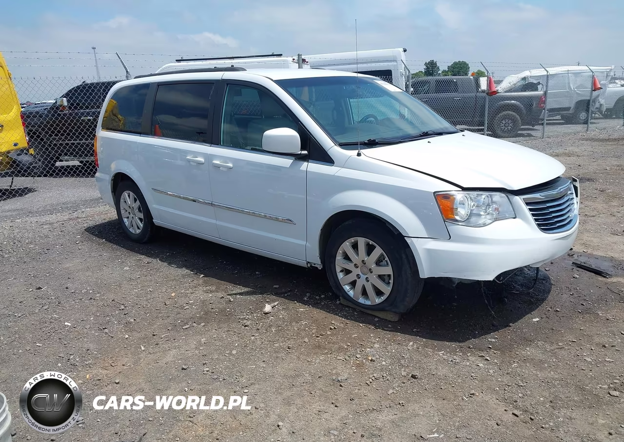 2016 Chrysler Town & Country Touring – zdjęcie 1 z 19