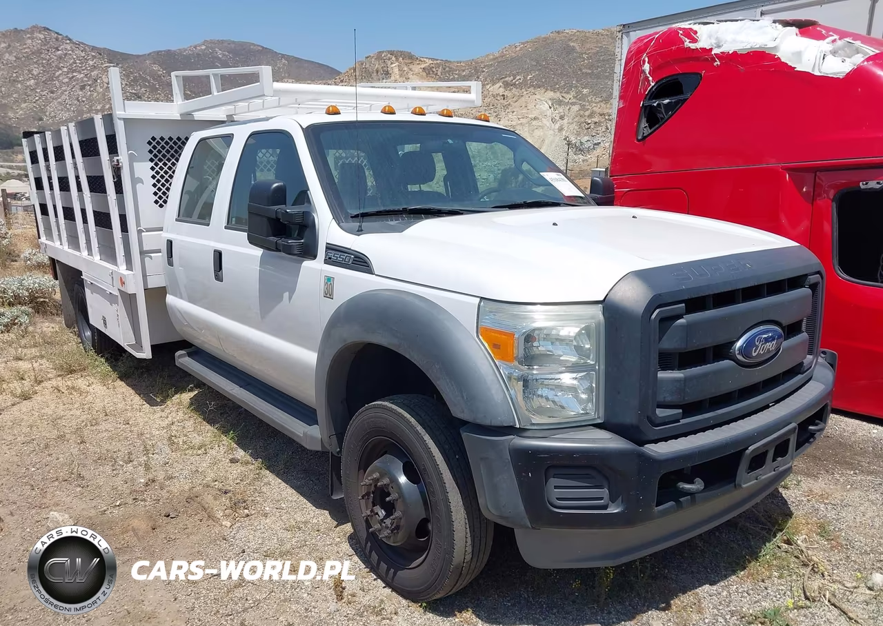 2013 Ford F-550 Chassis Xl